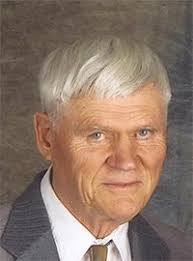 Lloyd Riemer, 1923-2015