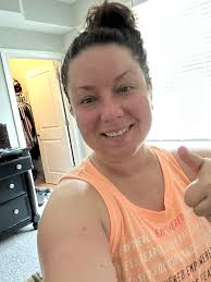 1st BB workout in almost a year! Man I missed this adrenaline rush. I need  to seriously be held accountable lol Did 21 Day Fix Total Body Live