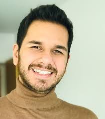 Brad Seward's Instagram, Twitter & Facebook