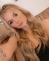 brooke carpenter (@brooke.angell) • Instagram photos and videos