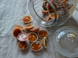 But can it stay that way? Recipe Knack Swedish Christmas Toffee Caramel Swedish Christmas Food Christmas Toffee Traditional Christmas Desserts