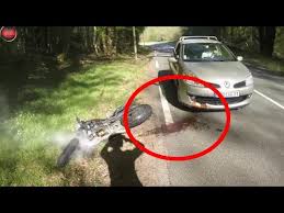 Reconnaissance et indemnisation des accidents du travail. Motards Vs Accidents 02 Sensibilisation Youtube