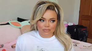 Does anyone have ideas about what Trisha's new podcast will be like?? I'm  so excited : r/Frenemies3