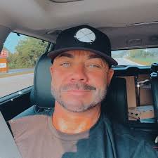 Brad Adkins (@bradadkins21)