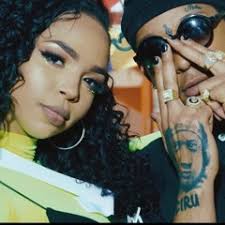 Listen to Menor Bronx