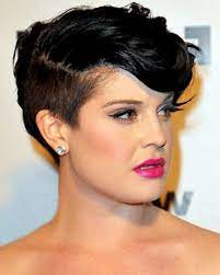 Short haircuts for fat faces and double chins if you have double chins then it is better to hide it with a good technique. Pin On Haircuts