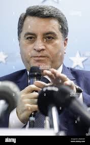 Abdul omar hi-res stock photography and images