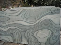 Για το 2004 είναι οι εξής: Ta Marmara Ths Karystias Kai Ths Notias Eyboias Ellhnikos Oryktos Ploytos