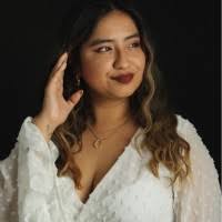 30+ "Adriana Valverde" profiles