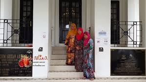 The following 3 files are in this category, out of 3 total. Muzium Sultan Abu Bakar Pekan Yang Cantik
