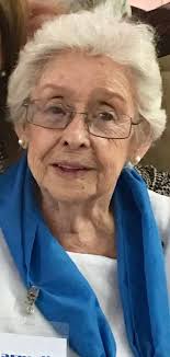 Q.E.P.D Nuestra queridísima fundadora Carmelita Villaseñor