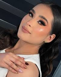 Karime Hernandez's Instagram, Twitter & Facebook