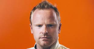 Chris Hodgen keeps up title challenge in borrowed car