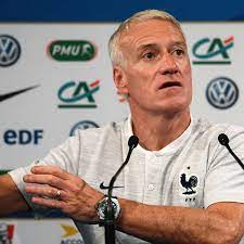 Didier deschamps le maître du jeu france championne du monde #2018 coupe du monde russia 2018 après avoir communiqué la liste des 26 joueurs retenus pour le stage de mars 2021, didier. Deschamps Going Radical As He Transforms France Squad