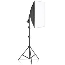 Kits D Eclairage De Softbox De Photographie Boite Souple Professionnelle De Systeme De Lumiere Continue De 50x70cm Pour L Equipement De Studio De Photo Aliexpress Si vous photographiez des articles plus petits comme des bijoux, des sacs, des portefeuilles ou d'autres le fait de disposer de matériel d'éclairage artificiel vous permettra de photographier lors des votre appareil doit être situé directement en face de l'article à photographier. kits d eclairage de softbox de photographie boite souple professionnelle de systeme de lumiere continue de 50x70cm pour l equipement de studio de