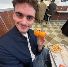 Nell Yukiye Murphy (@nellyukiye) • Instagram photos and videos