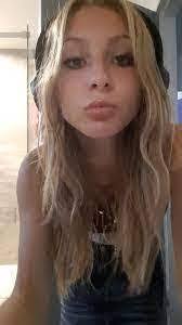 Alyssa Albertelli's Instagram, Twitter & Facebook