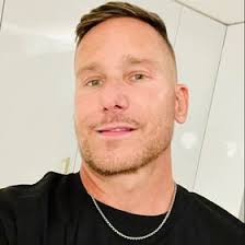 Mike Schuman (mikeschuman74)