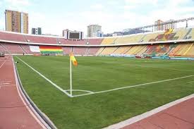 Estadio hernando siles is a sports stadium in la paz, bolivia.it is the country's largest sports complex with a capacity of 41,143 seats. El Dia Deportes El Estadio Hernando Siles De La Paz Facebook