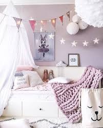 When it comes to decorating a teenage girl's room, you'll want to consider all the things your teen loves and get her involved in the process of designing the room. Mommo Design Girls Rooms Purple Bedrooms Girls Bedroom Purple Girls Room