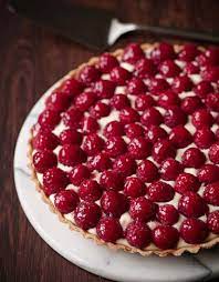 Gordon Ramsay S Raspberry Tart Fruit Tart Recipe Raspberry Tarts Gordon Ramsey Recipes