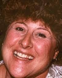 Lynette Giberson's Instagram, Twitter & Facebook