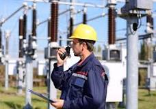 Two-Way Radio vs. Walkie Talkie | Tridon