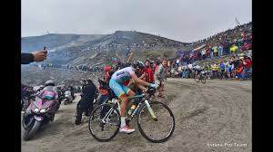 Cyclist at team qhubeka assos born in san gavino monreale grown up in villacidro living in lugano passions: Fabio Aru Wins St20 2015 Giro D Italia Youtube