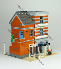 Modular Pub Alternate Build For 10264 Corner Garage Lego Town Eurobricks Forums Lego Building Building Lego