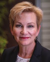 Dixie Kimball's Instagram, Twitter & Facebook