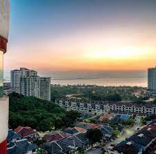 5.34499, 100.30519) is a block of serviced suites along lintang pantai jerejak in the pantai jerejak neighbourhood of batu uban, penang. Century Bay Private Residence Home Facebook