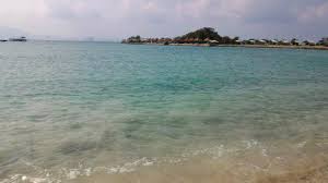 Foto gambar pantai mutun beach pulau tangkil di bandar lampung selatan lokasi alamat penginapan ditutup ada buaya pesawaran indonesia sejarah misteri objek wisata 2021 letak paket wahana pemilik jalan menuju rute harga tiket masuk peta google map. Pantai Mutun Lampung Picture Of Mutun Beach Bandar Lampung Tripadvisor