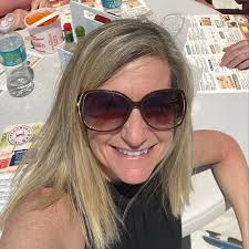 Cindy Ahonen's Instagram, Twitter & Facebook