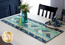 Pin On Table Runner And Placemats