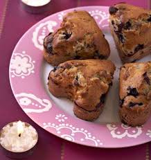 Muffins Coeurs Aux Myrtilles Et Chocolat Blanc Recette Muffins Dessert Chocolat Blanc