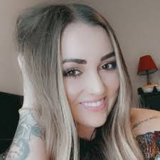 Miranda Gray💜 (@Mirandagray12)