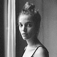 Lâchez-nous l'utérus by Fiona Schmidt