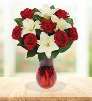 This father's day 2021, visit our e amarillo store between june 10 and june 20 for savings that will let dad rule the toolbox, yard and home with the gifts he needs and deserves. Amarillo Florist Amarillo Tx Flower Delivery Avas Flowers Shop
