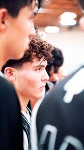 Zander Ovies (@iamzanderovies)