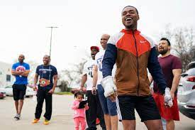 Is an american professional boxer. For Errol Spence Jr Training Is A Family Affair