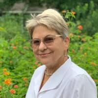 200+ "Bauske" profiles