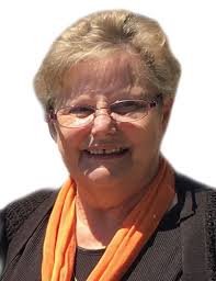 Connie Batie's Instagram, Twitter & Facebook