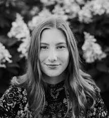 Grace Burnside's Instagram, Twitter & Facebook