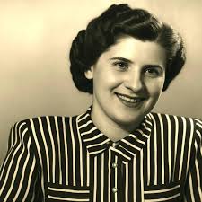 Czech jewish woman deported to Auschwitz