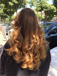 Voir plus d'idées sur le thème cheveux mi long. Brushing Glamour Wavy Ondule Boucle Flou Dans Notre Salon De Coiffure Pres Du Roucas Blanc A Marseille Salon De Coiffure Pas Cher A Marseille 7 Louna Rose