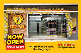 This townships is located in klang district at south of shah alam between kota kemuning and alam megah. Mr Diy Mr Diy 598 Store Now Open Taman Maju Jaya Facebook
