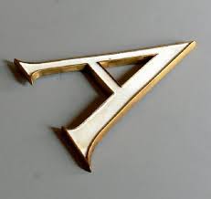Our alphabet soup of standing and hanging wall letters are derived from multiple materials including steel, antique brass, salvaged and recycled wood, tin, industrial zinc and galvanized metal. Bronze Wall Letters Part Of Interior Bronze Wall Art Create An Artistic And Jazzy Home Decor Article Metal W Bronze Wall Art Brass Wall Art Antique Bronze