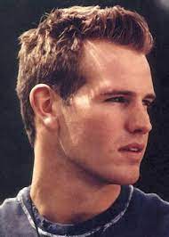 Short Textured Haircut For Men Short Textured Haircuts Mens Hairstyles Short Mens Haircuts Medium