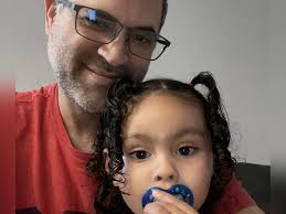 Julio C Baez's Memorial Website