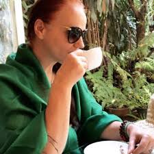 Les Éditions Morgana are delighted to present Maurice Germain's book,  Lectures dans mon jardin. Did you know that Québécois and Canadian  literature evolved almost independently, like two solitudes separated by an  #arête